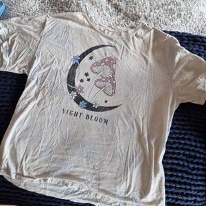 Mighty Fine white night bloom tee Size XXL #fairycore #summer